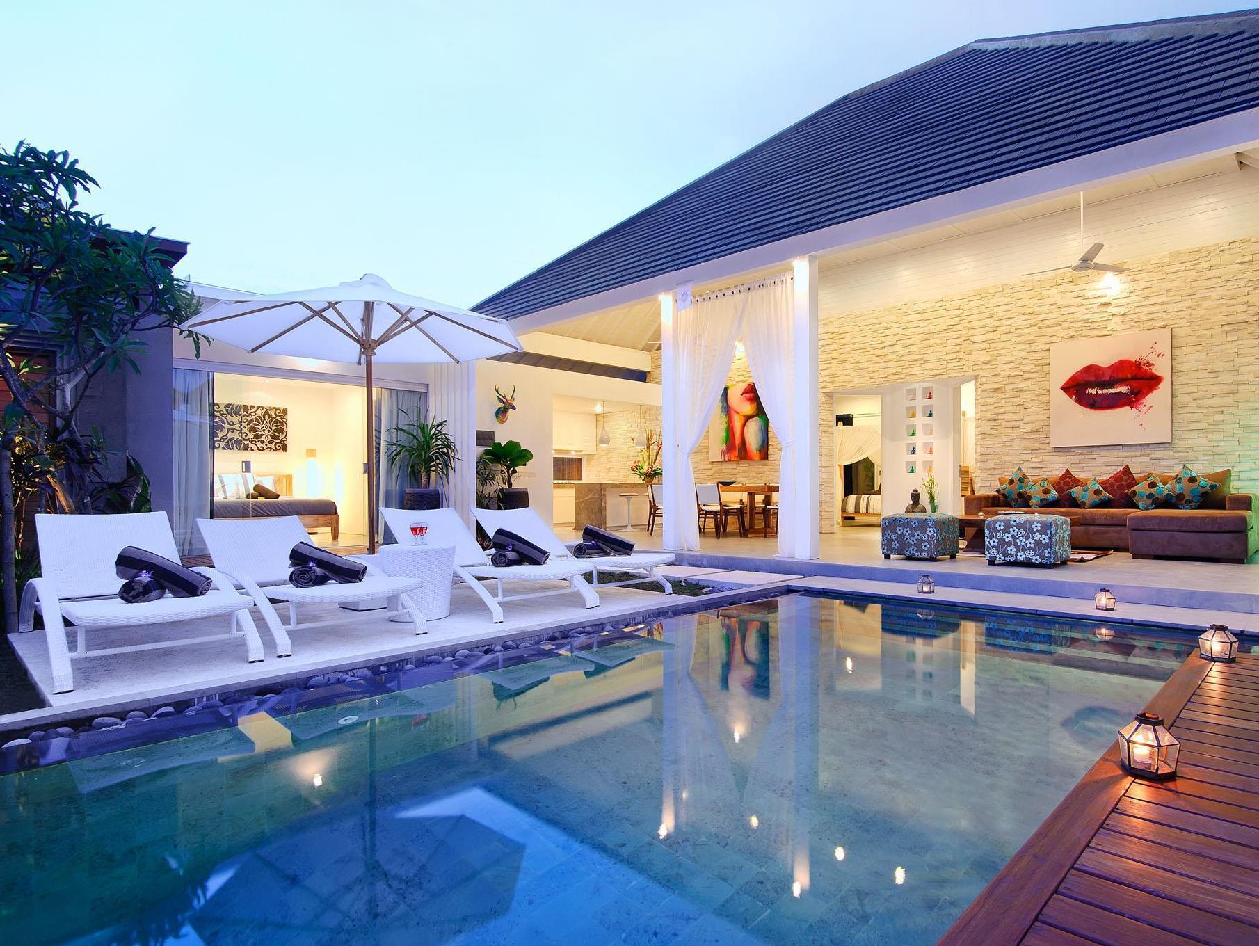 Flores Villa Seminyak (Bali)